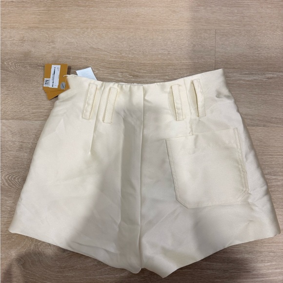 Sandro Women's Tan Cargo Shorts - Picture 3 of 4